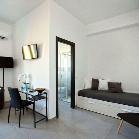 B&B Roda Barocco โนโต ภายนอก รูปภาพ