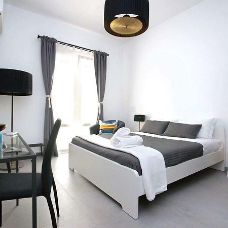 B&B Roda Barocco โนโต ภายนอก รูปภาพ