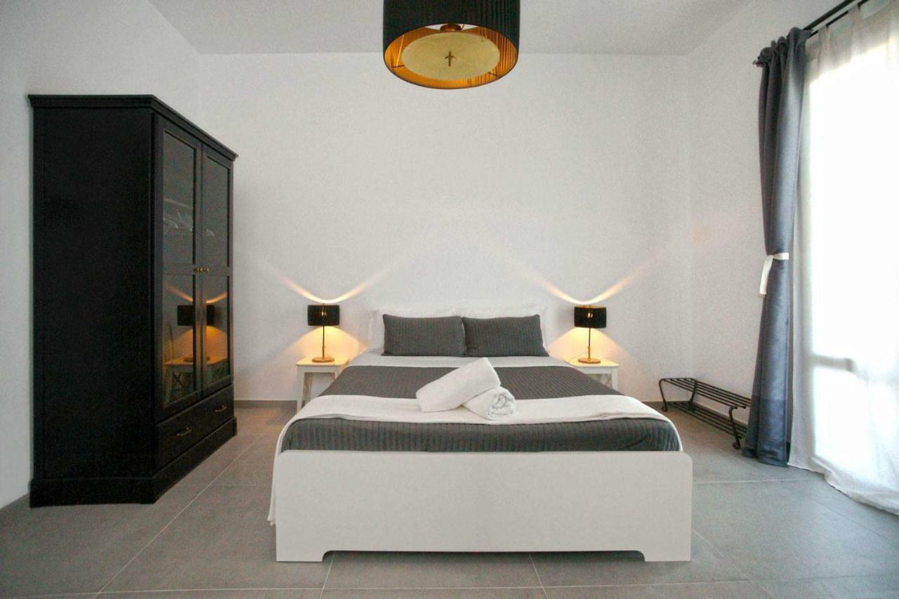 B&B Roda Barocco โนโต ภายนอก รูปภาพ