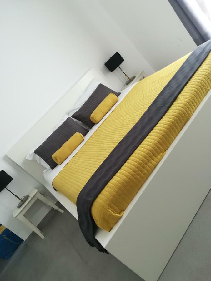 B&B Roda Barocco โนโต ภายนอก รูปภาพ